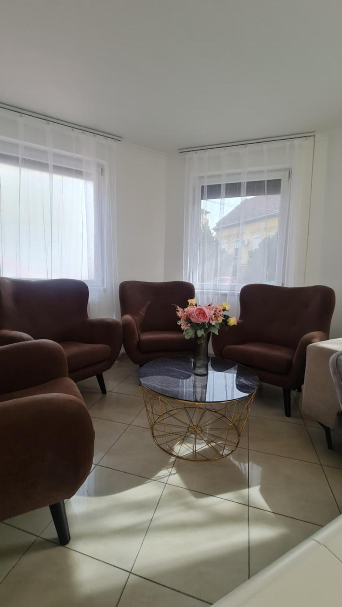 Tulipan Apartman 세게드 외부 사진