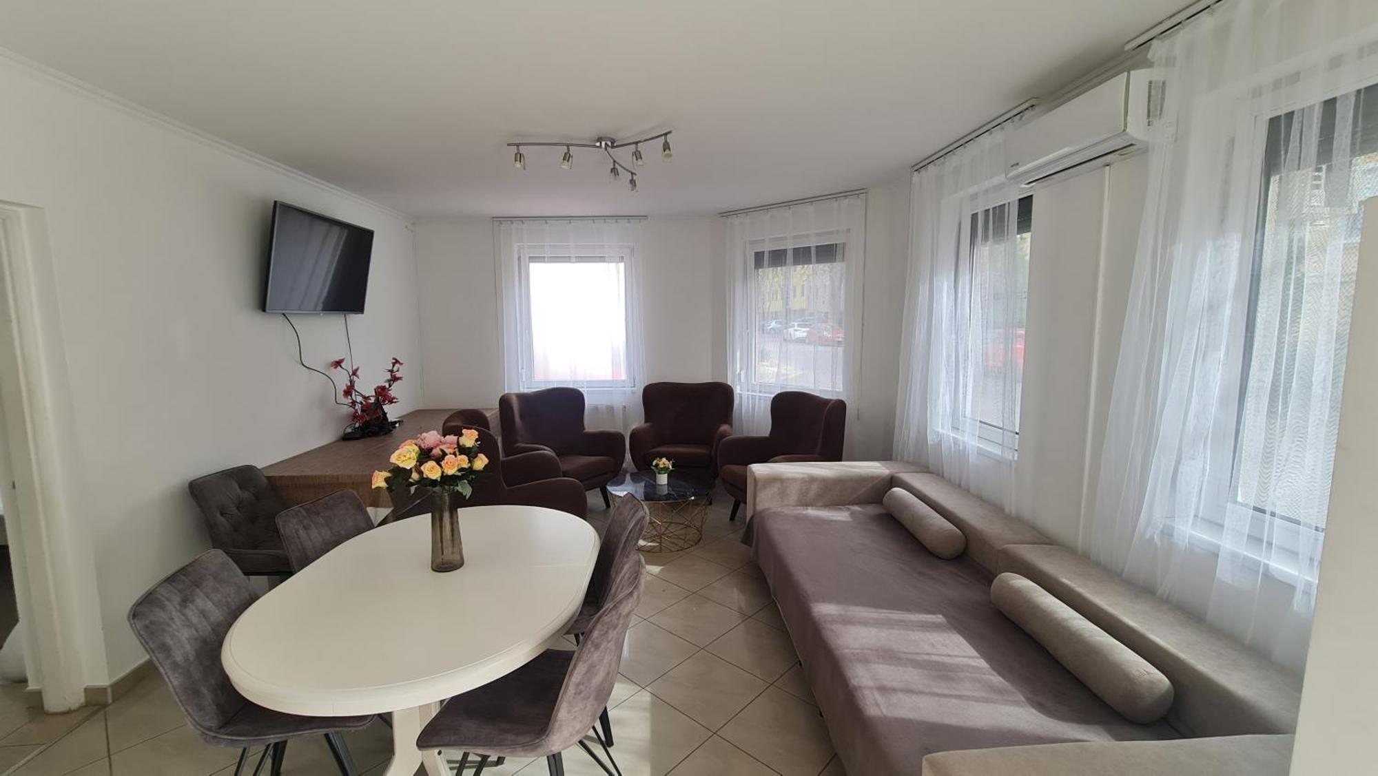 Tulipan Apartman 세게드 외부 사진