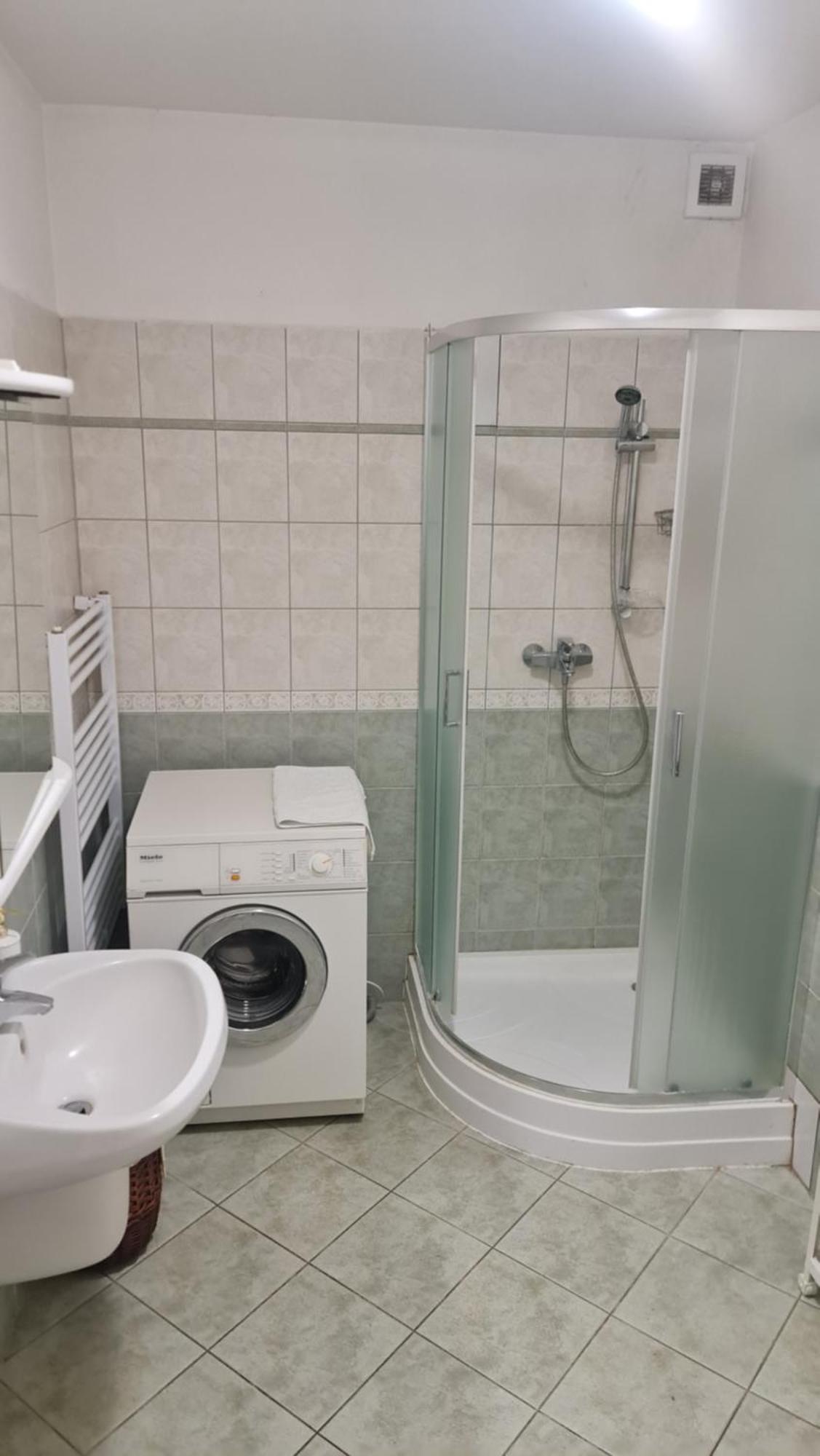 Tulipan Apartman 세게드 외부 사진